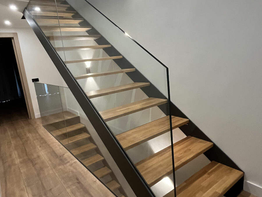 BARANDAS DE CRISTAL REFORZADAS PARA ESCALERAS